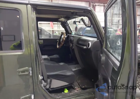 2009 Jeep Wrangler Unlimited Sahara from USA, damaged, VIN 1J4GA59179L737920